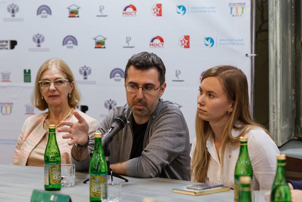 Volunteering of MA students of the Caspian Higher School of Interpreting and Translation at the international forum  "Young Opera soloists.  The beginning of the path»